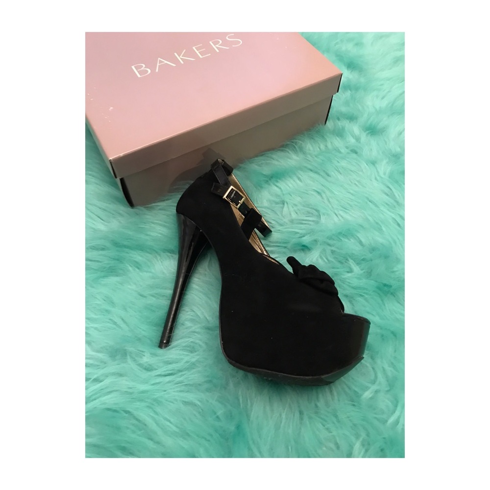 Kailee Bow Peep Toe